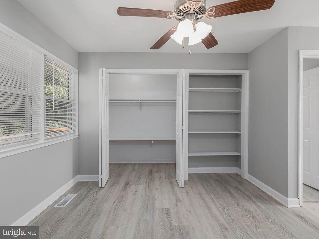 DALE CITY - Residential