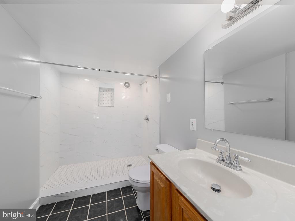 DALE CITY - Residential