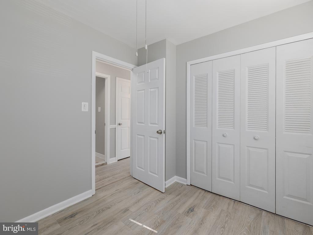 DALE CITY - Residential