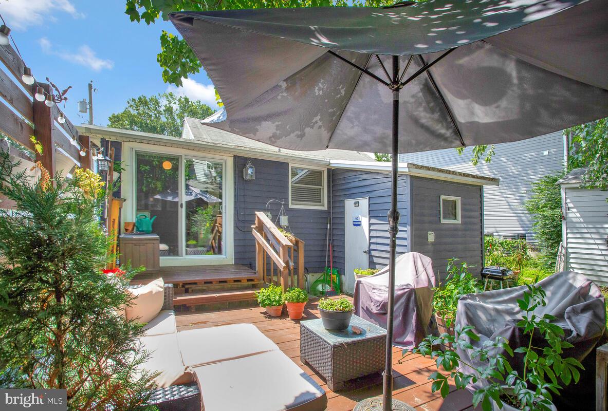 SHOREHAM BEACH - Residential