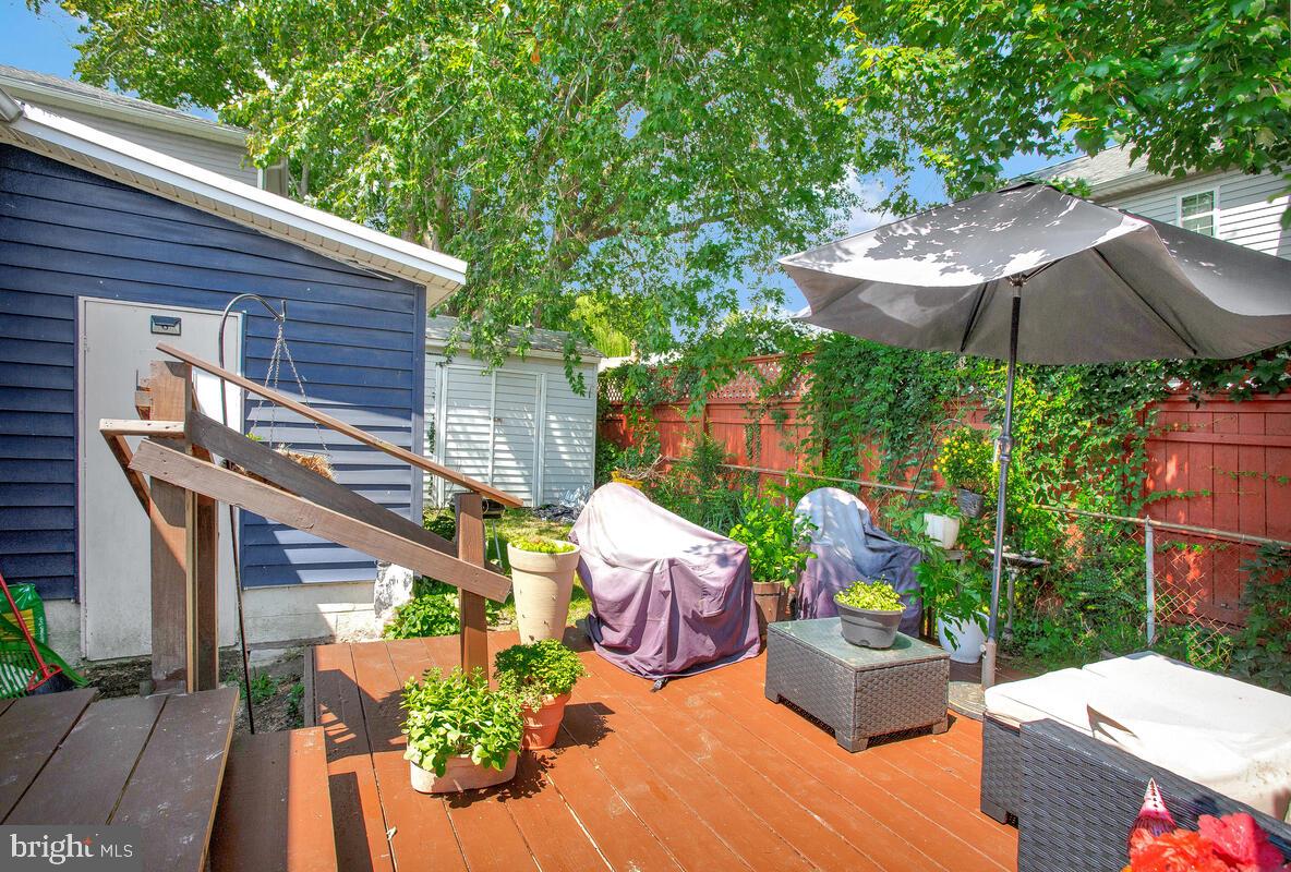 SHOREHAM BEACH - Residential