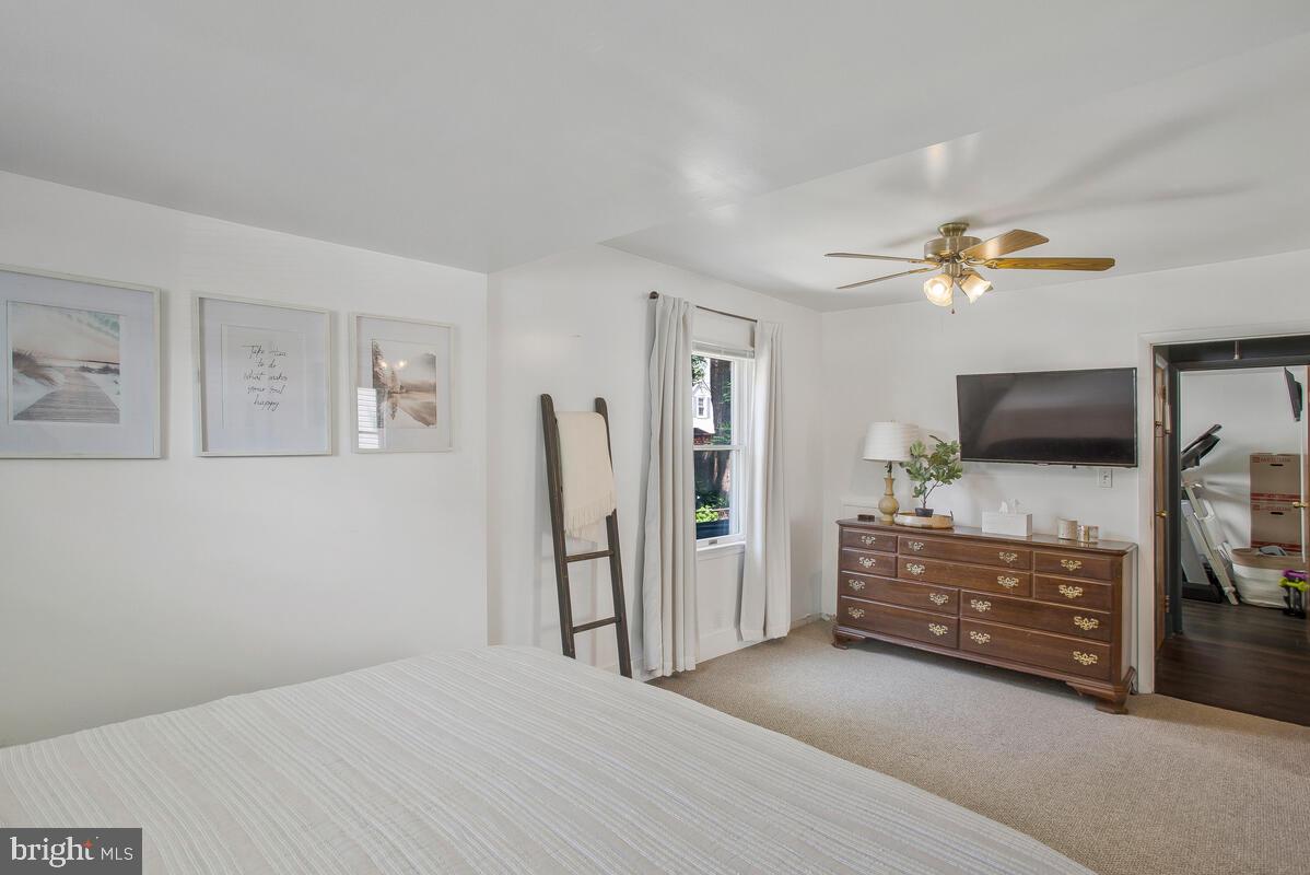 SHOREHAM BEACH - Residential