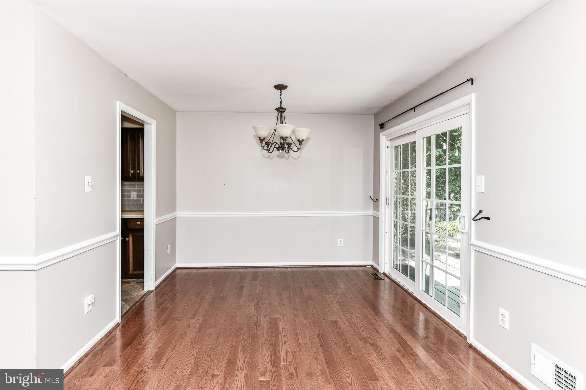 BRIARWOOD - Residential Lease