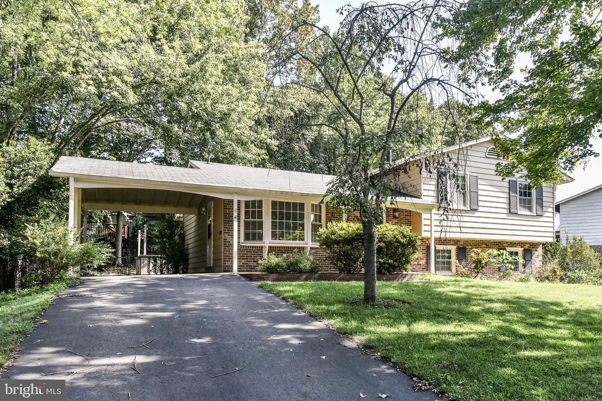 BRIARWOOD - Residential Lease