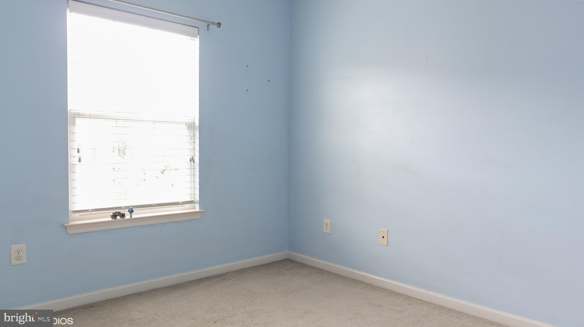 VILLAGES OF DORCHESTER - Residential Lease