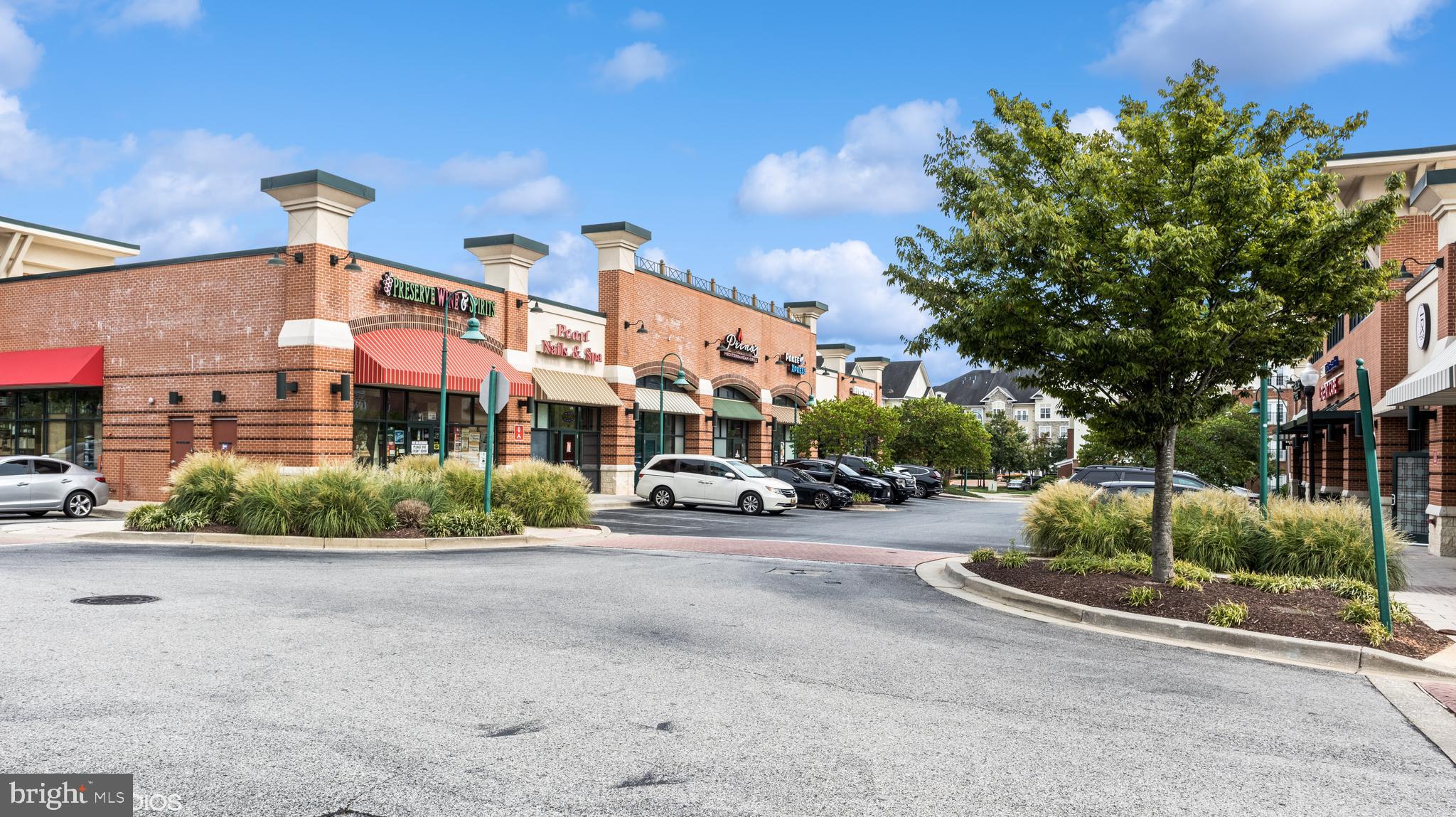 VILLAGES OF DORCHESTER - Residential Lease