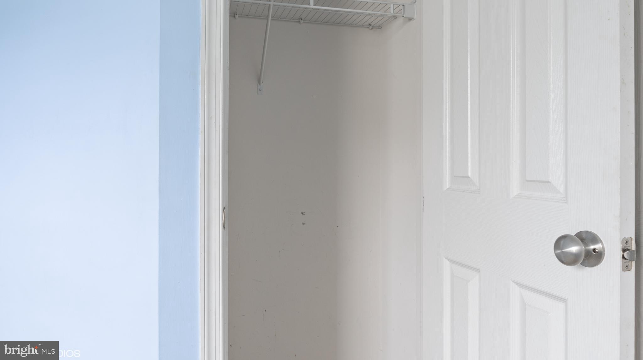 VILLAGES OF DORCHESTER - Residential Lease