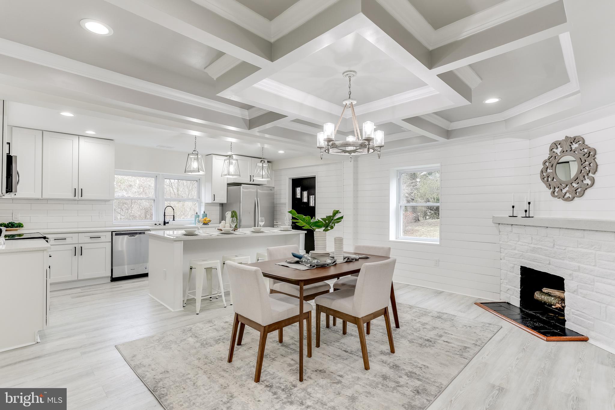 RED OAK HILLS - Residential