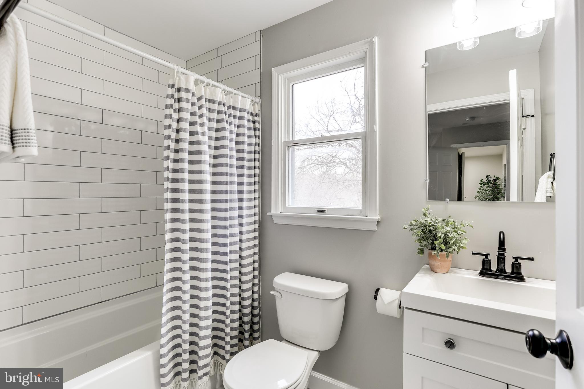 RED OAK HILLS - Residential