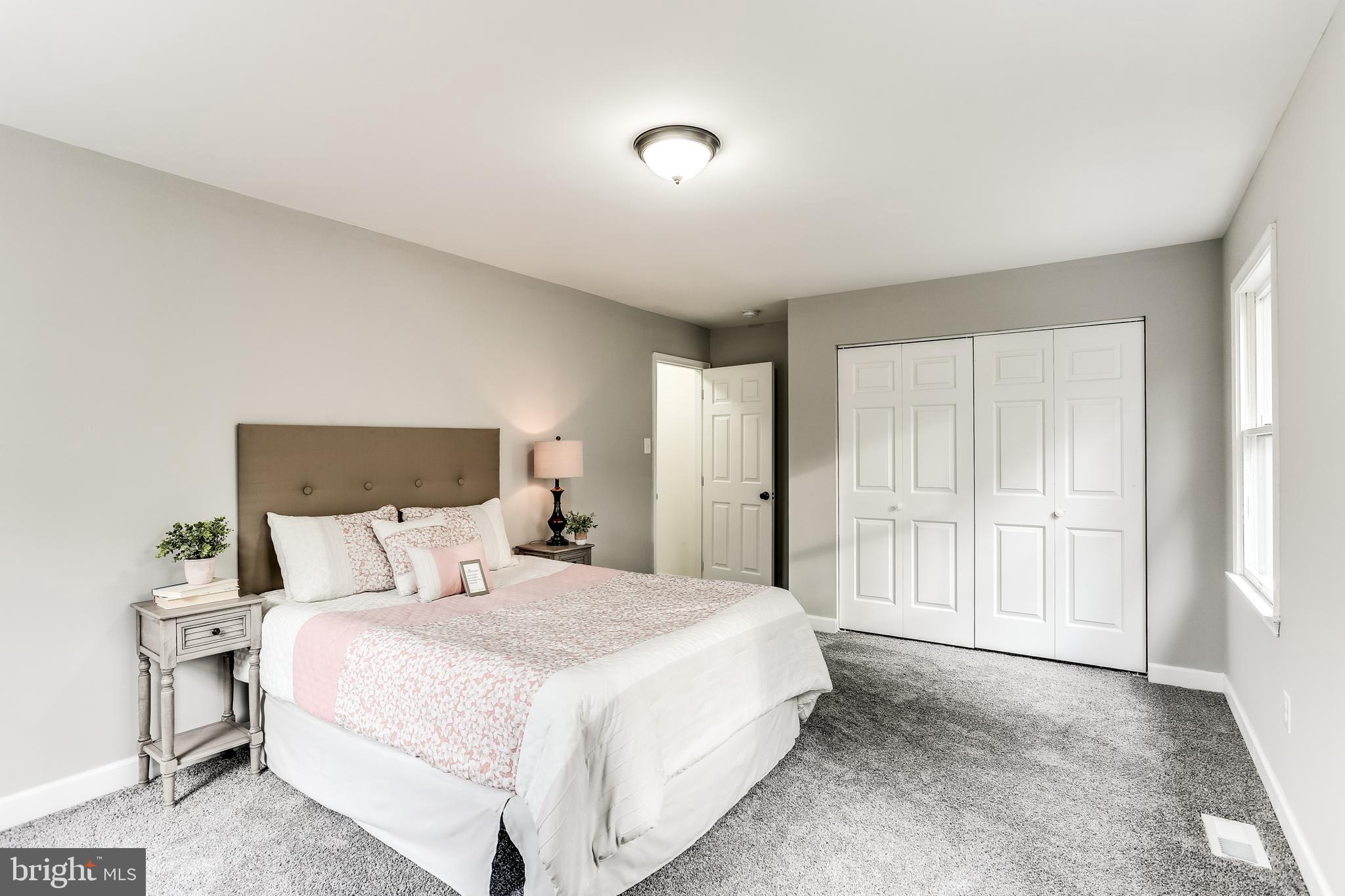 RED OAK HILLS - Residential