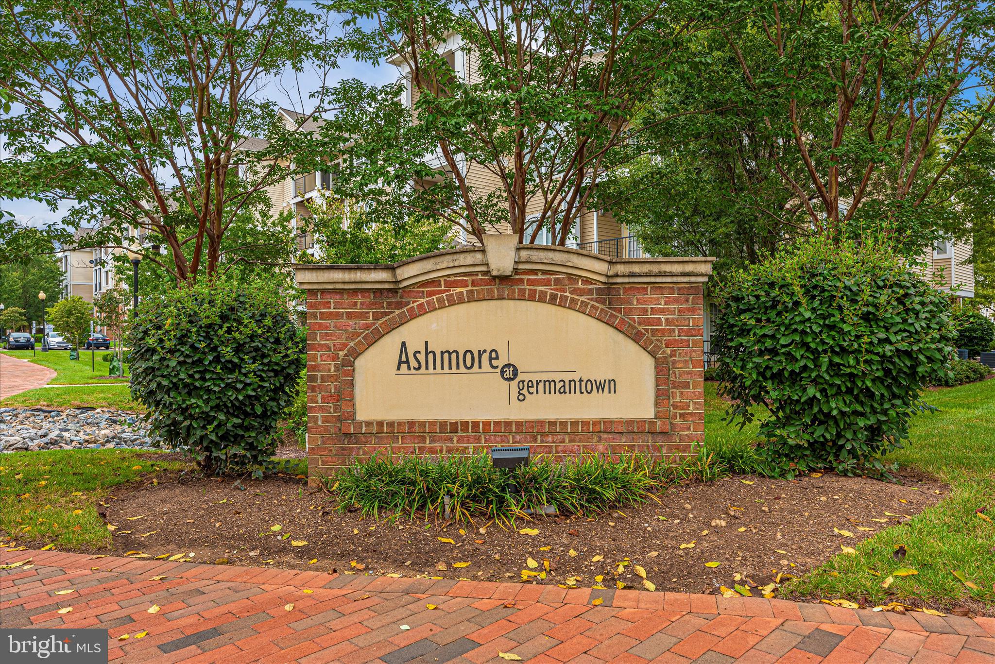 ASHMORE AT GERMANOWN COMMUNITY - Residential