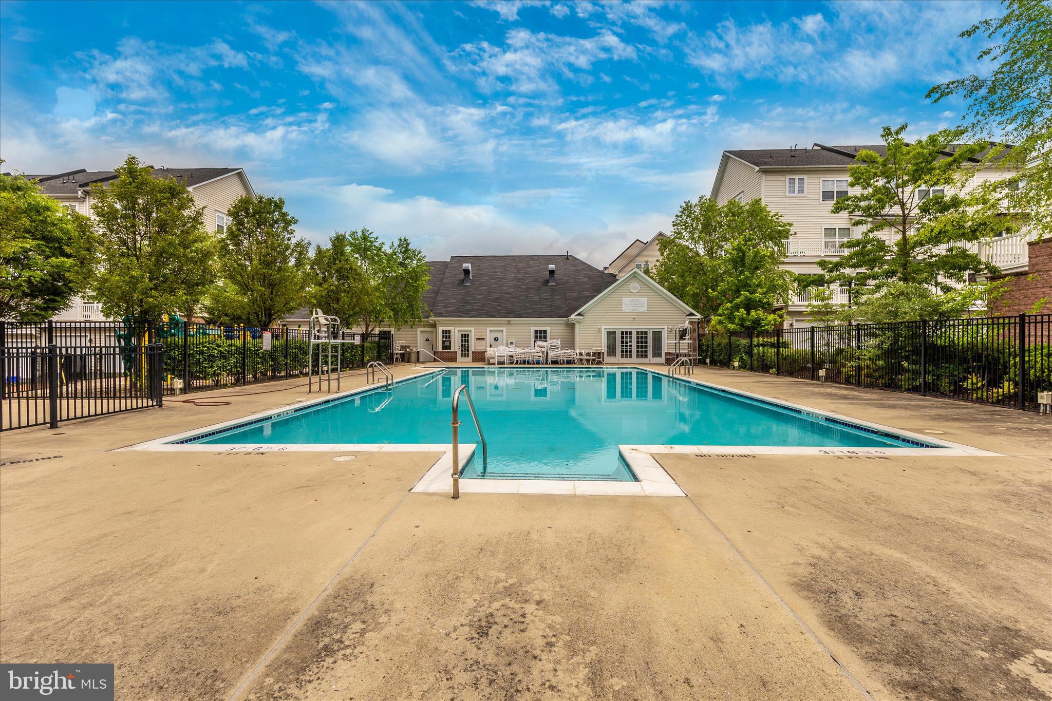 ASHMORE AT GERMANOWN COMMUNITY - Residential