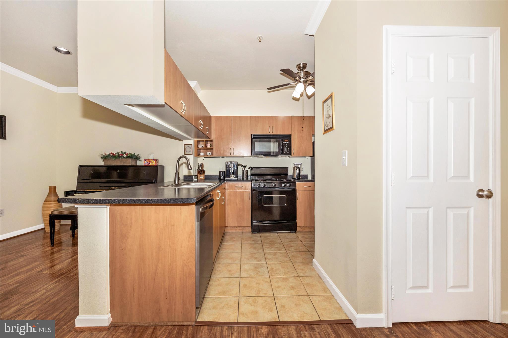 ASHMORE AT GERMANOWN COMMUNITY - Residential