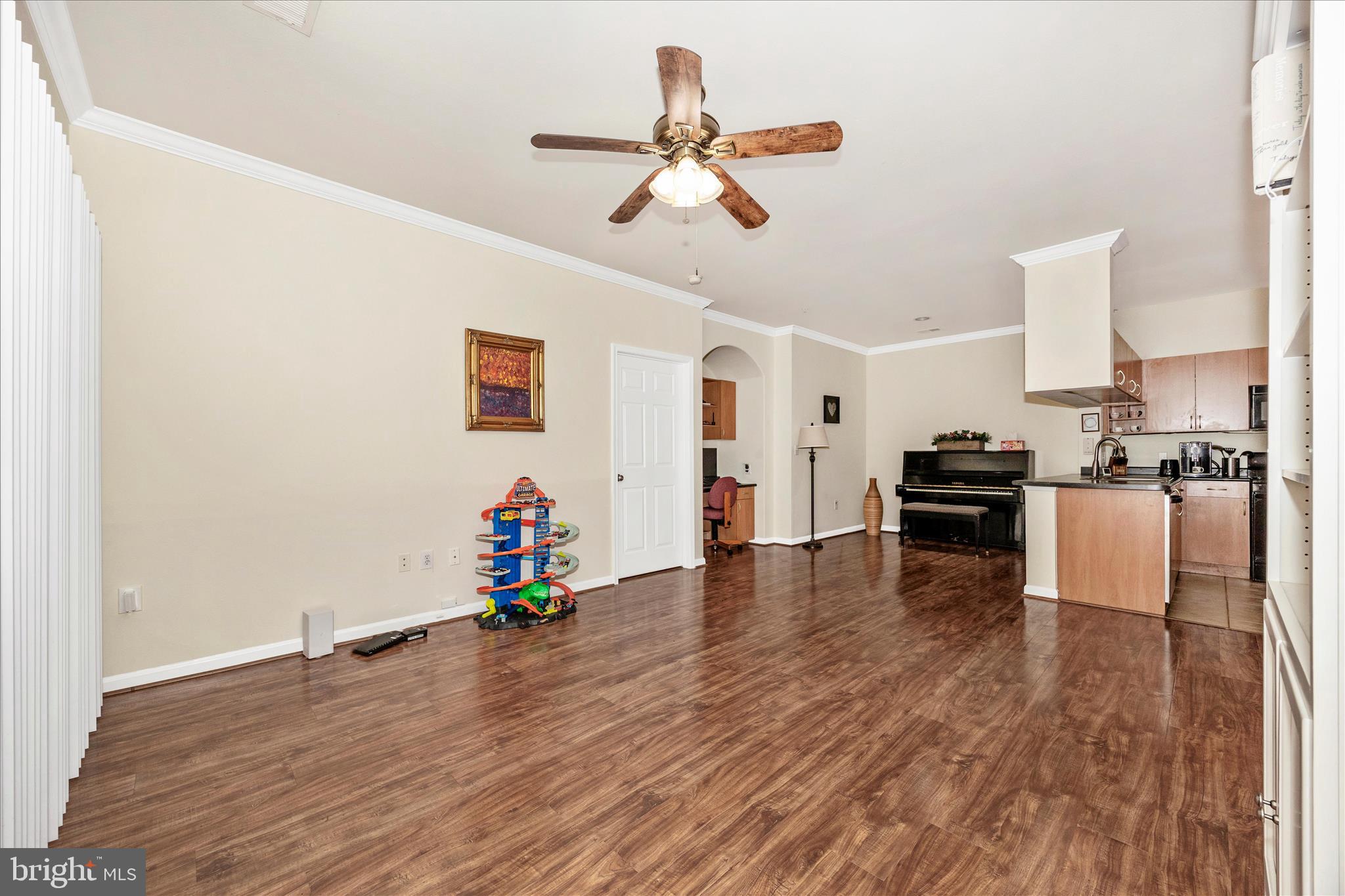 ASHMORE AT GERMANOWN COMMUNITY - Residential