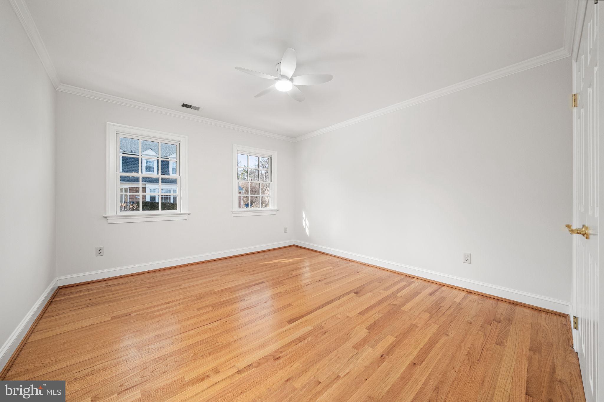 CHAPEL LAKE - Residential