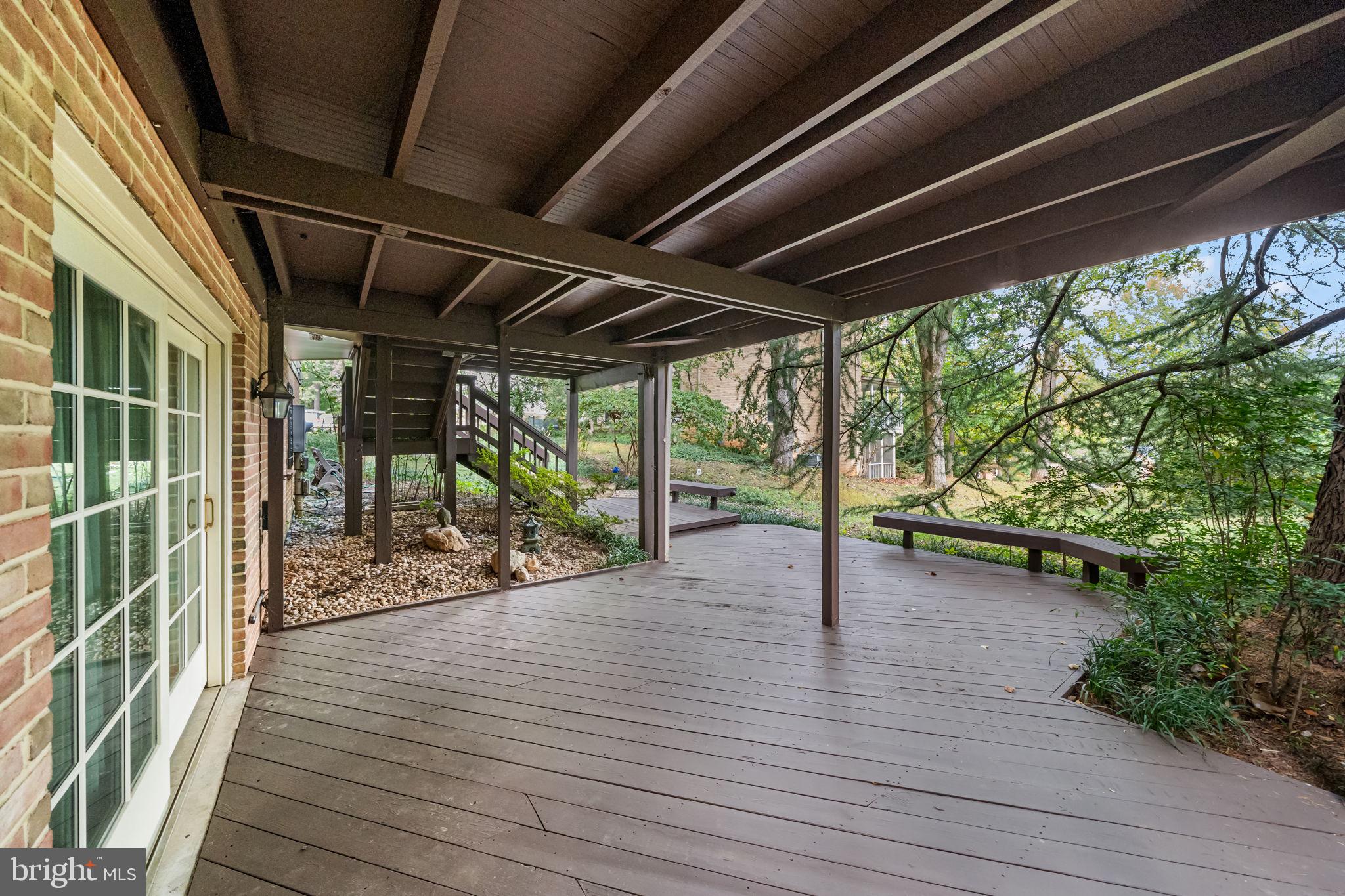 CHAPEL LAKE - Residential