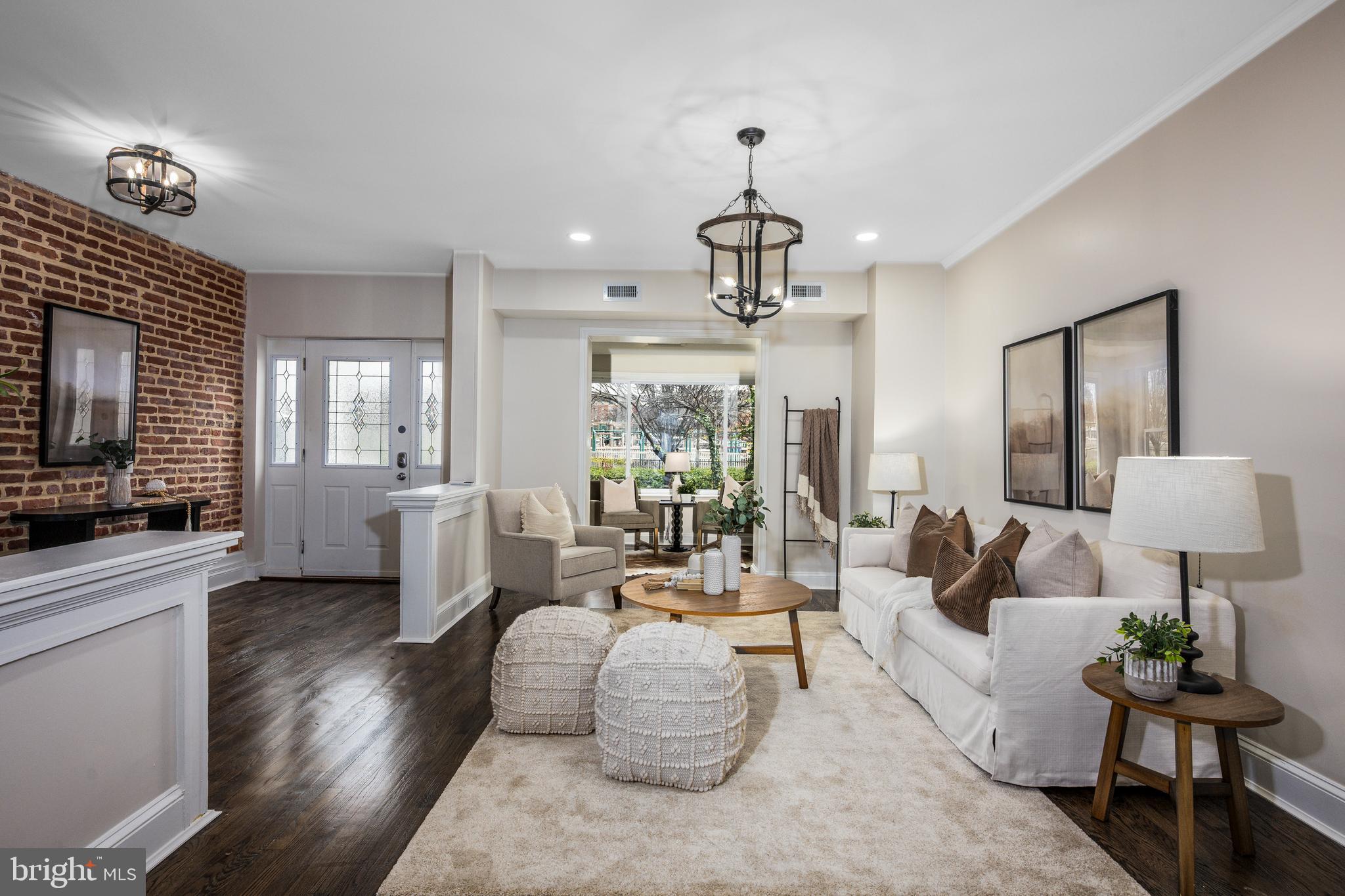 3314 ELLERSLIE AVENUE