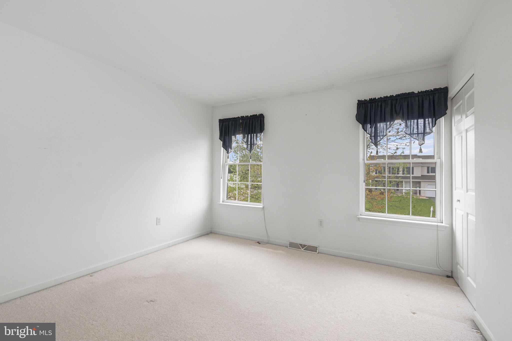 CHESTNUT VALLEY - Residential