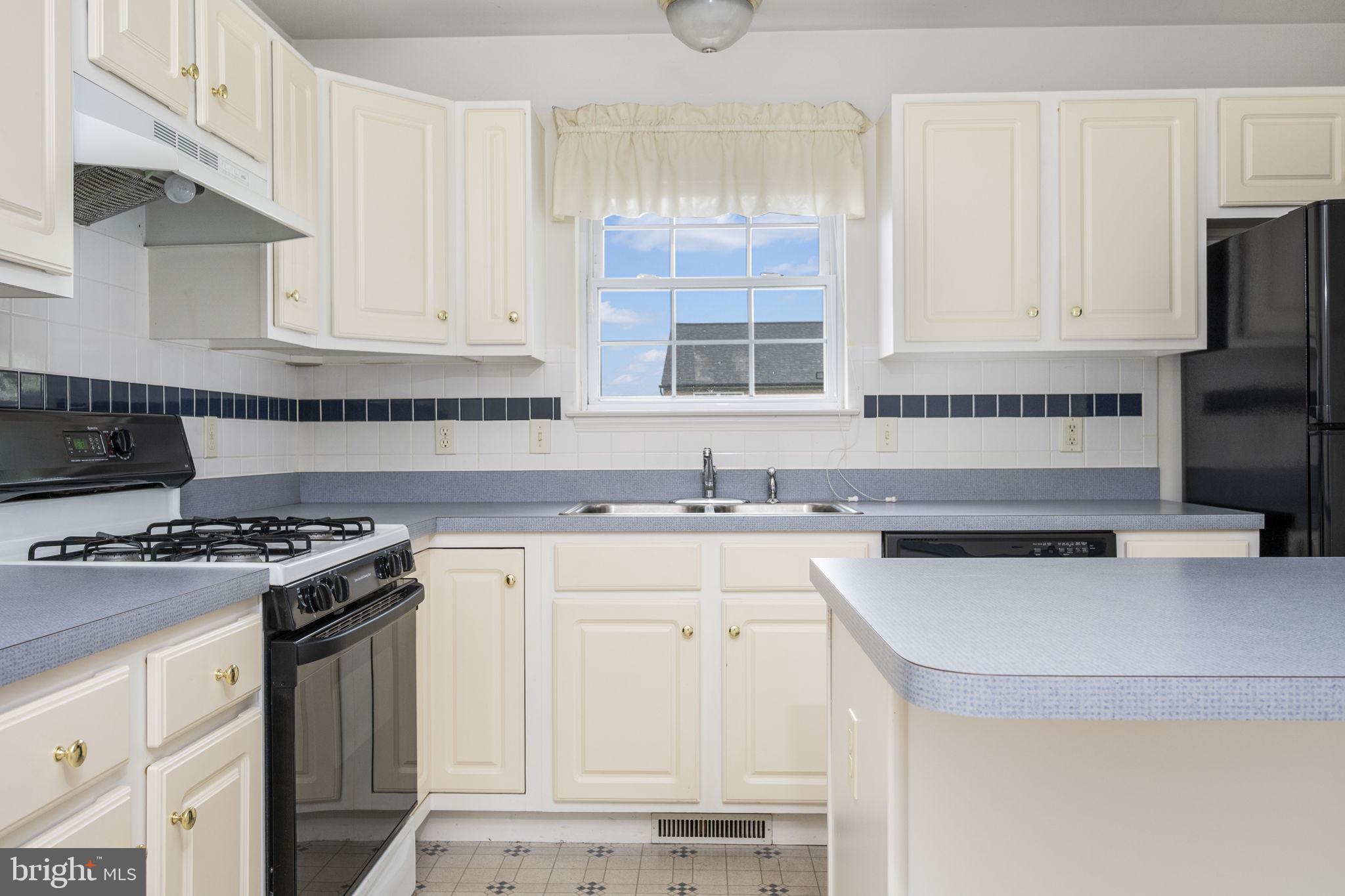 CHESTNUT VALLEY - Residential