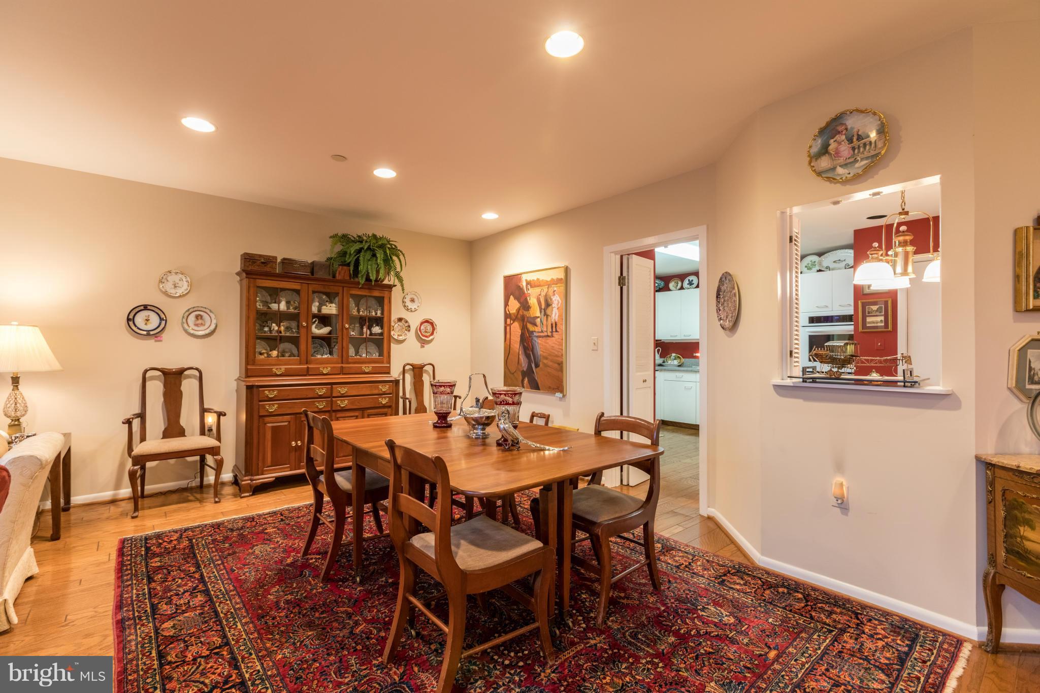 PAVILION IN THE PARK - Residential