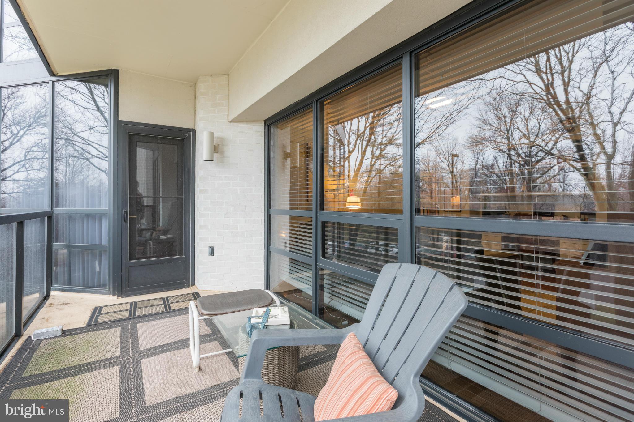 PAVILION IN THE PARK - Residential