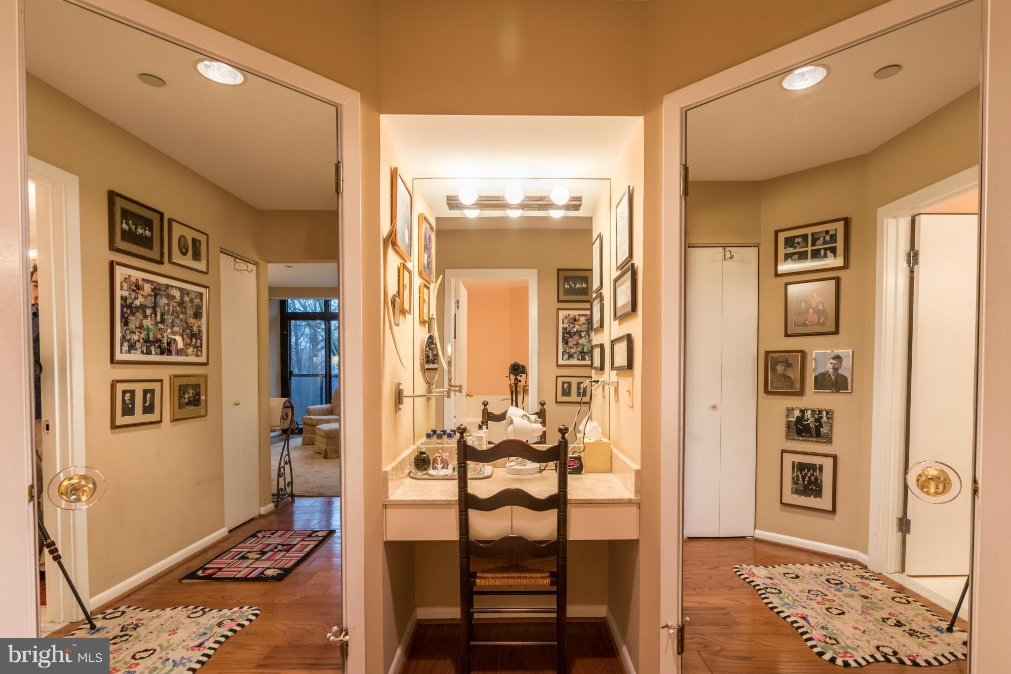 PAVILION IN THE PARK - Residential