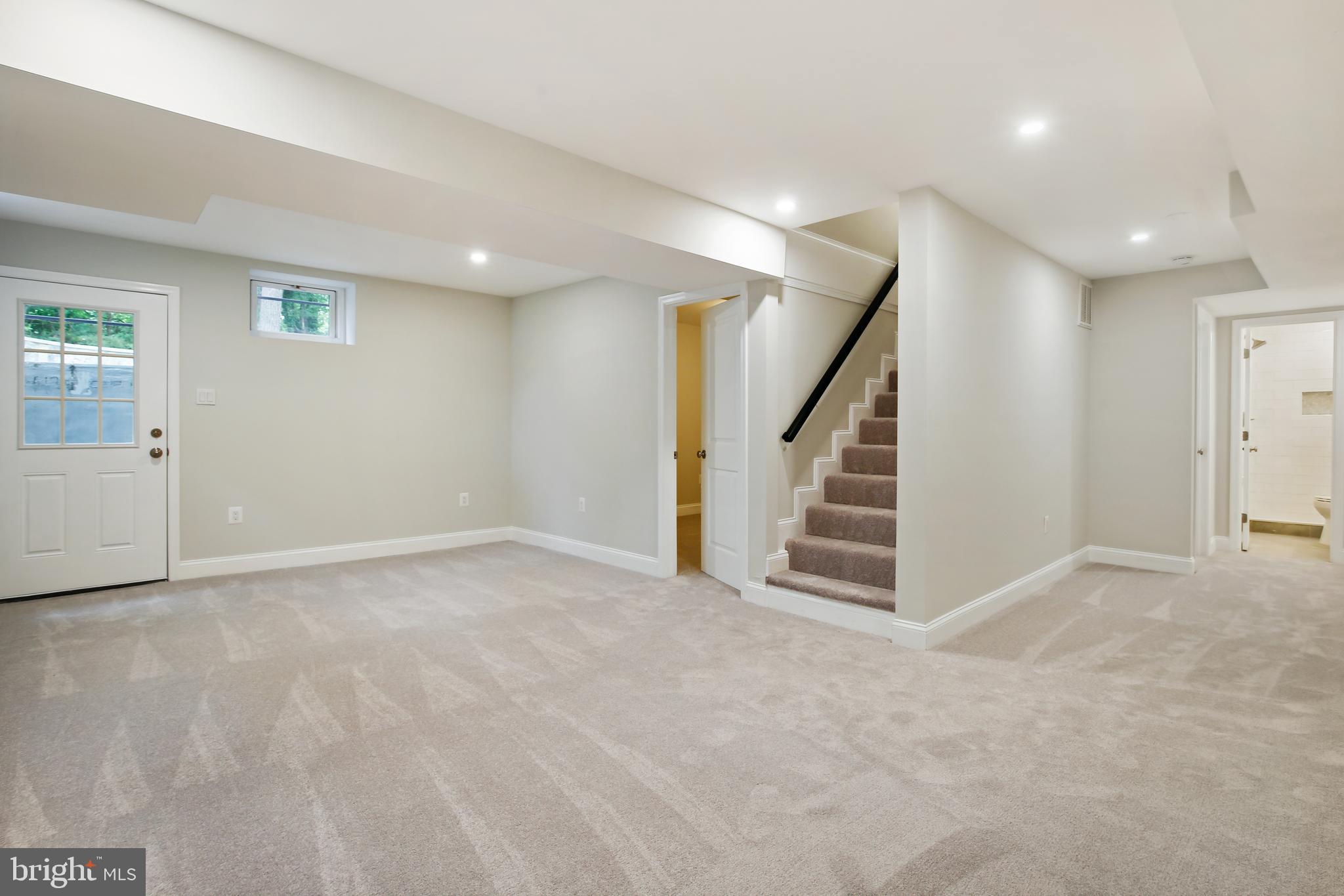 STRATFORD LANDING - Residential