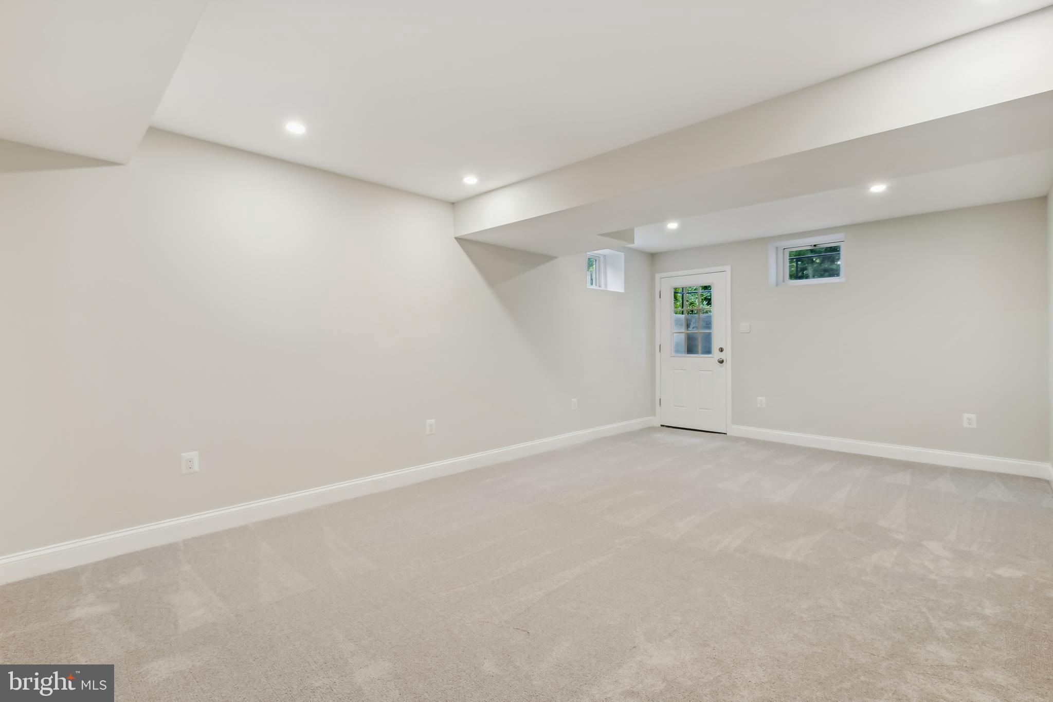 STRATFORD LANDING - Residential