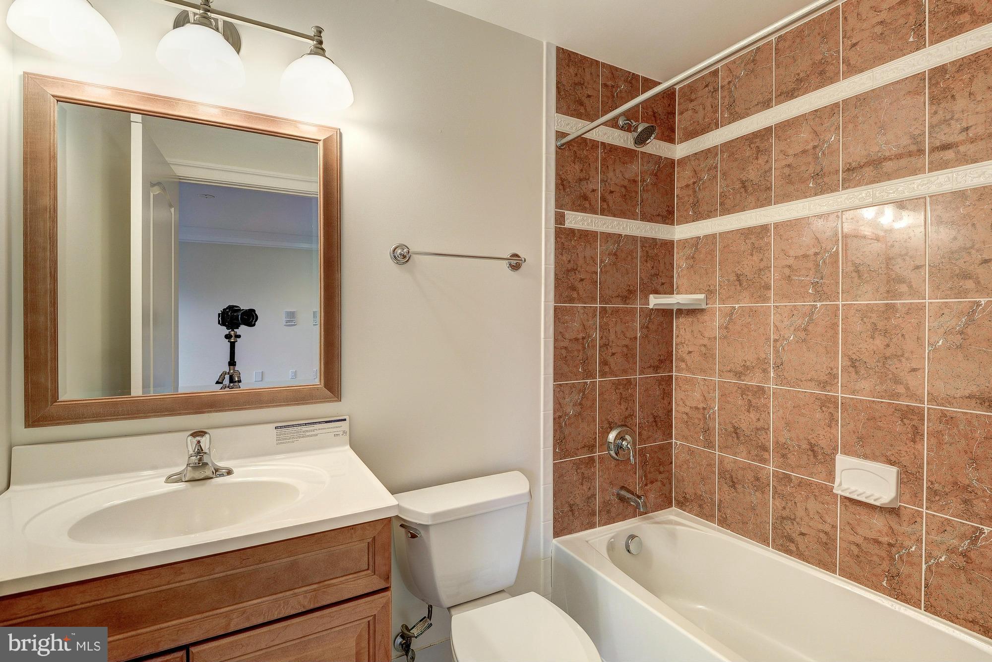 EL NIDO ESTATES - Residential