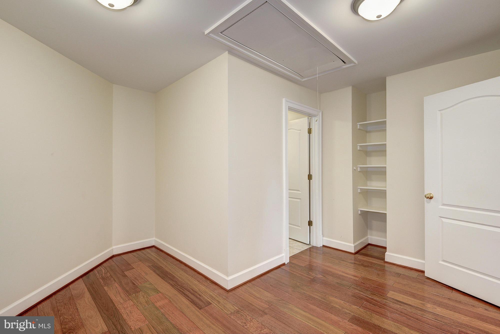 EL NIDO ESTATES - Residential