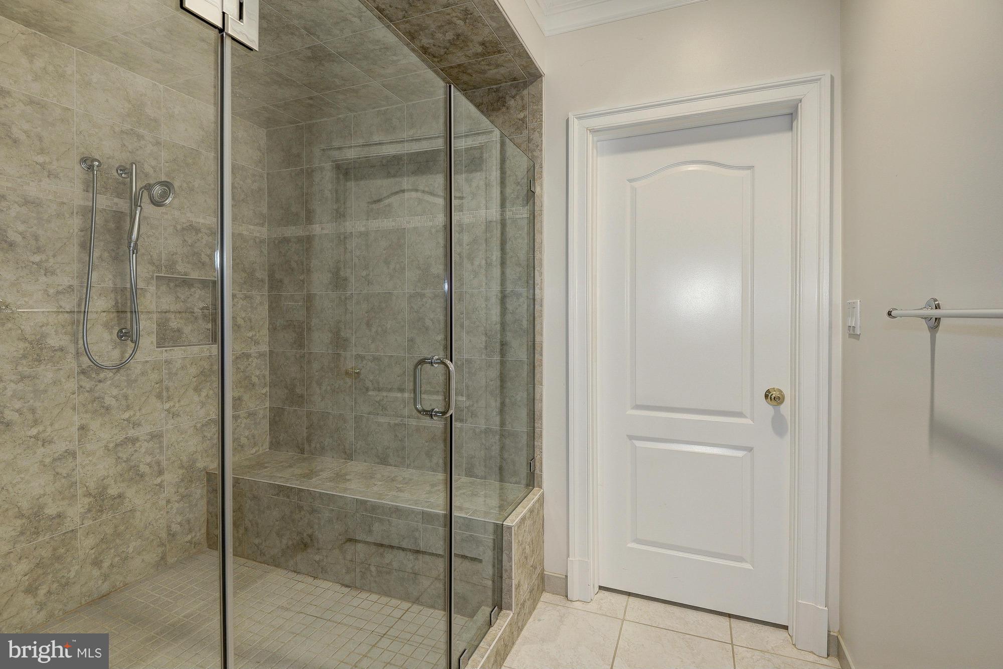 EL NIDO ESTATES - Residential