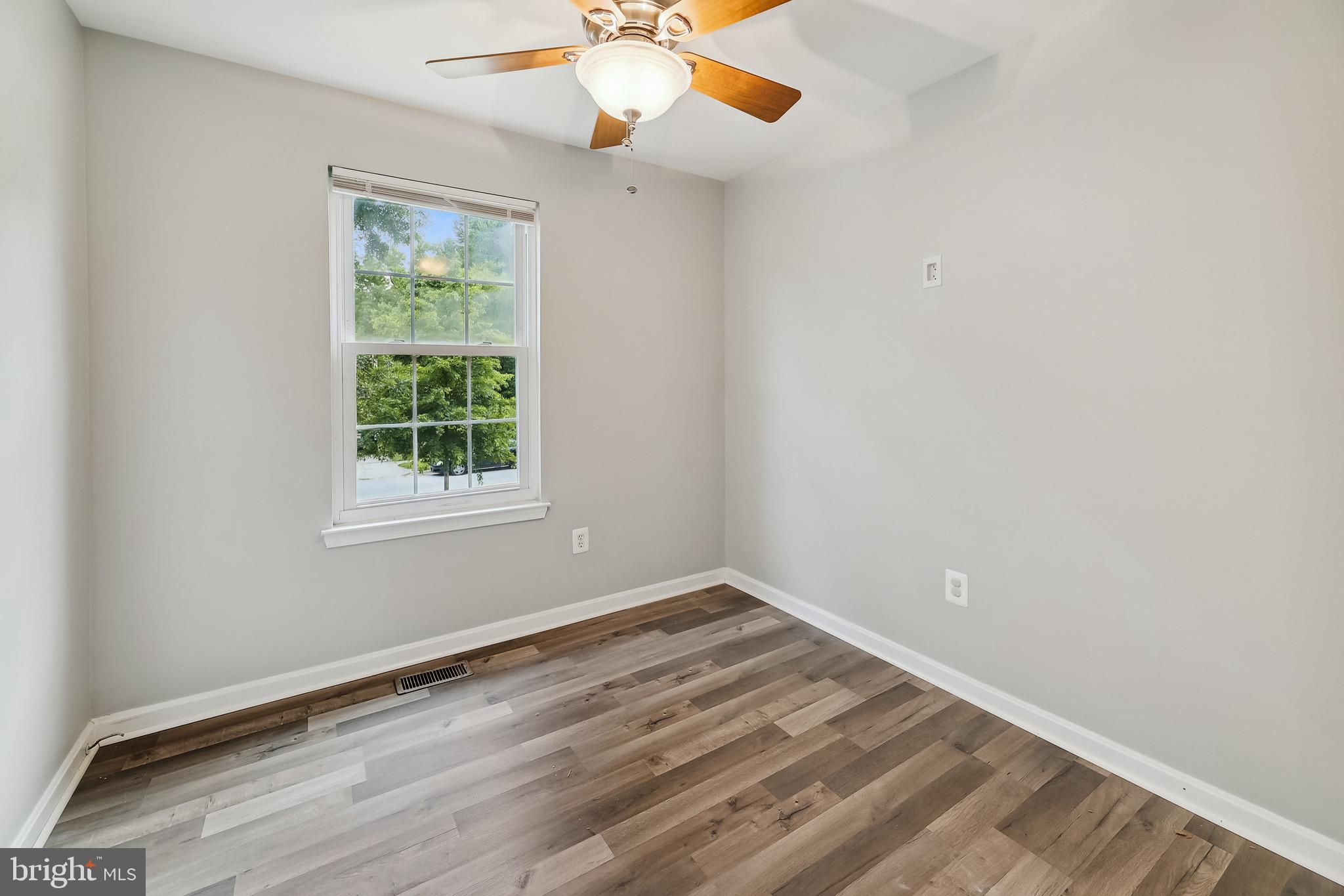 FOX RUN - Residential