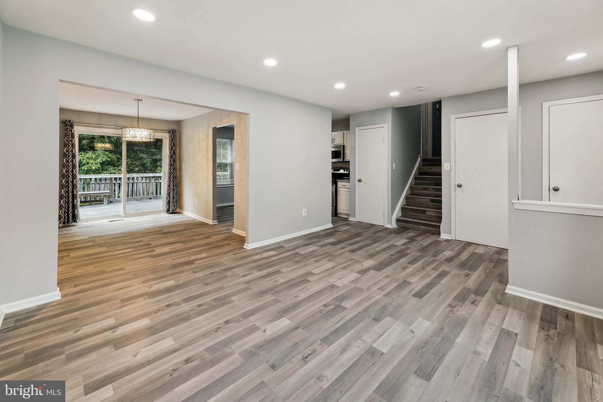 FOX RUN - Residential