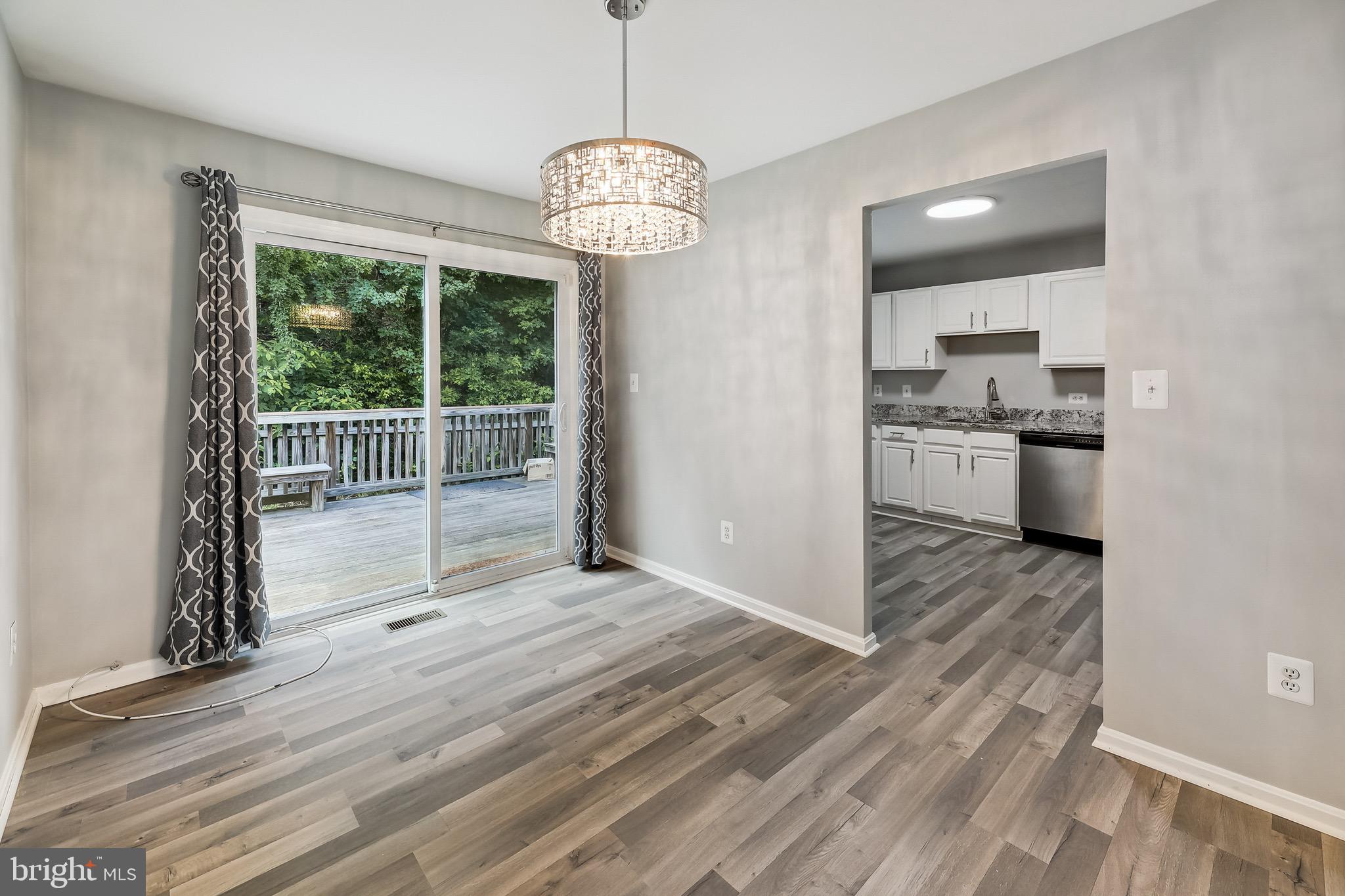 FOX RUN - Residential