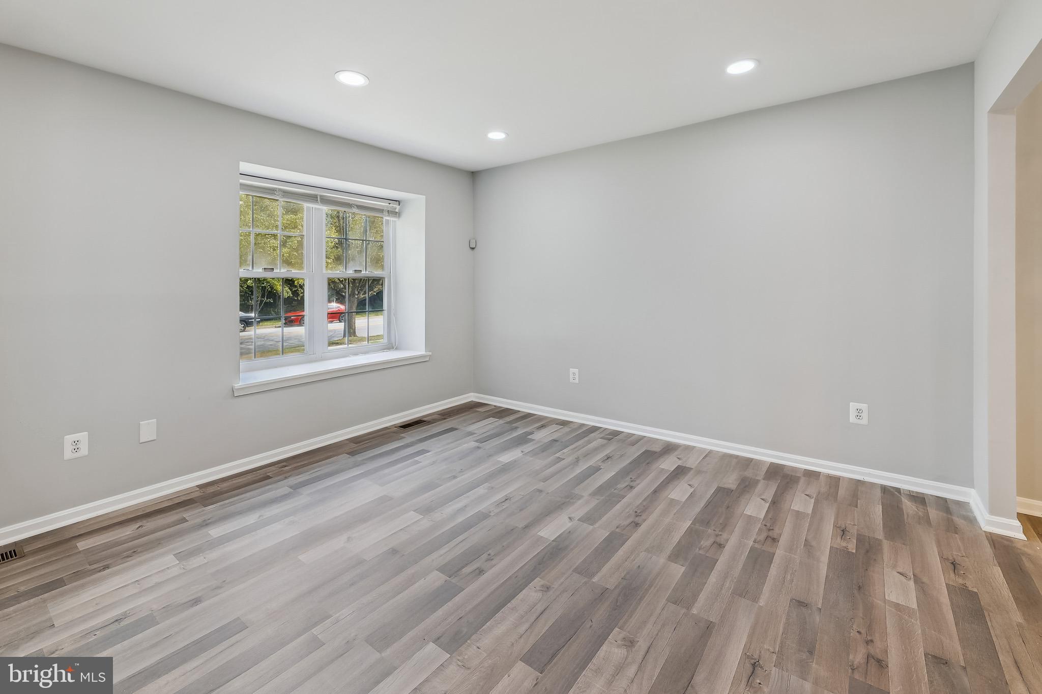 FOX RUN - Residential