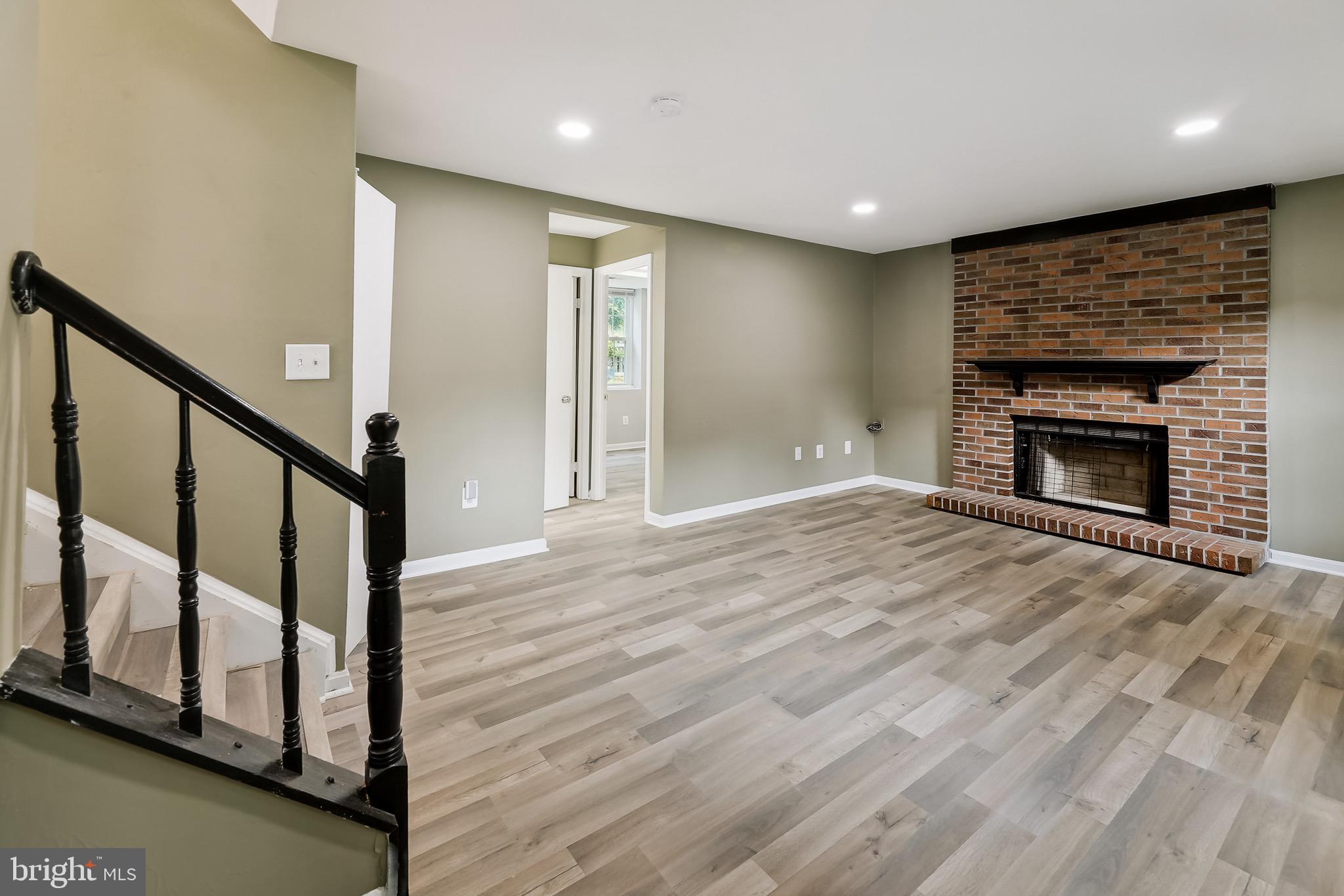 FOX RUN - Residential