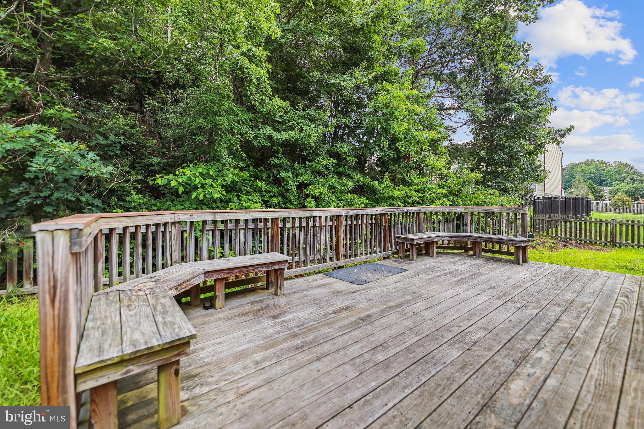 FOX RUN - Residential