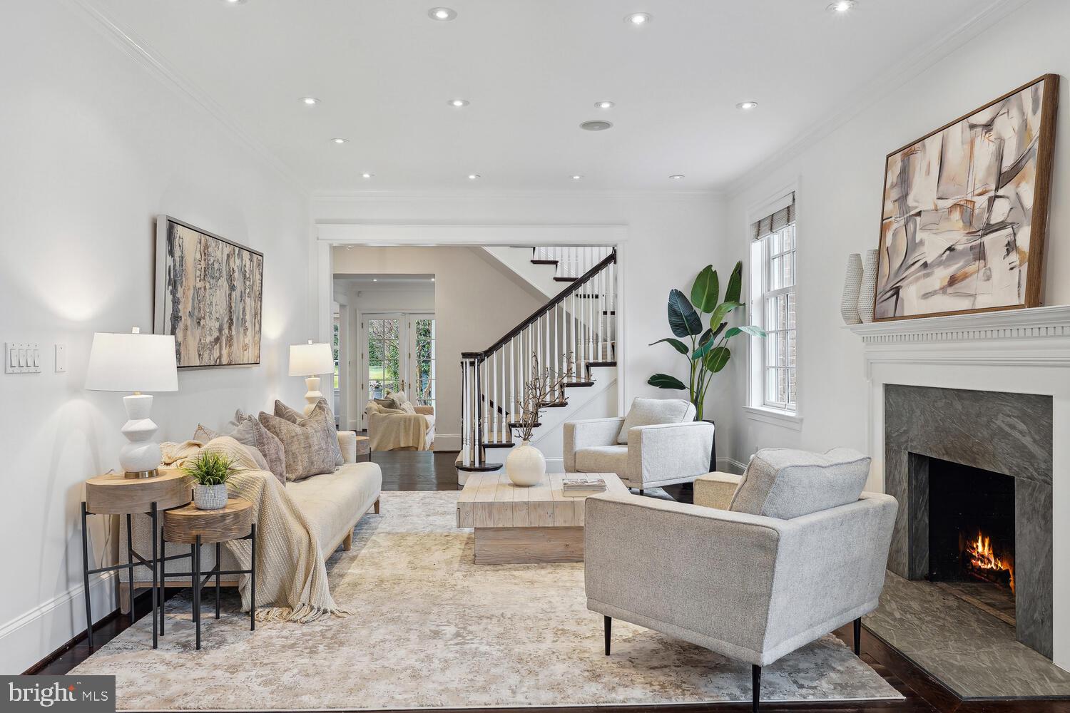 GEORGETOWN - Residential