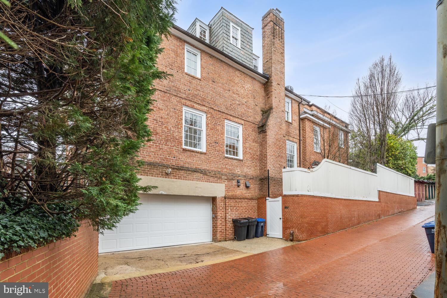 GEORGETOWN - Residential