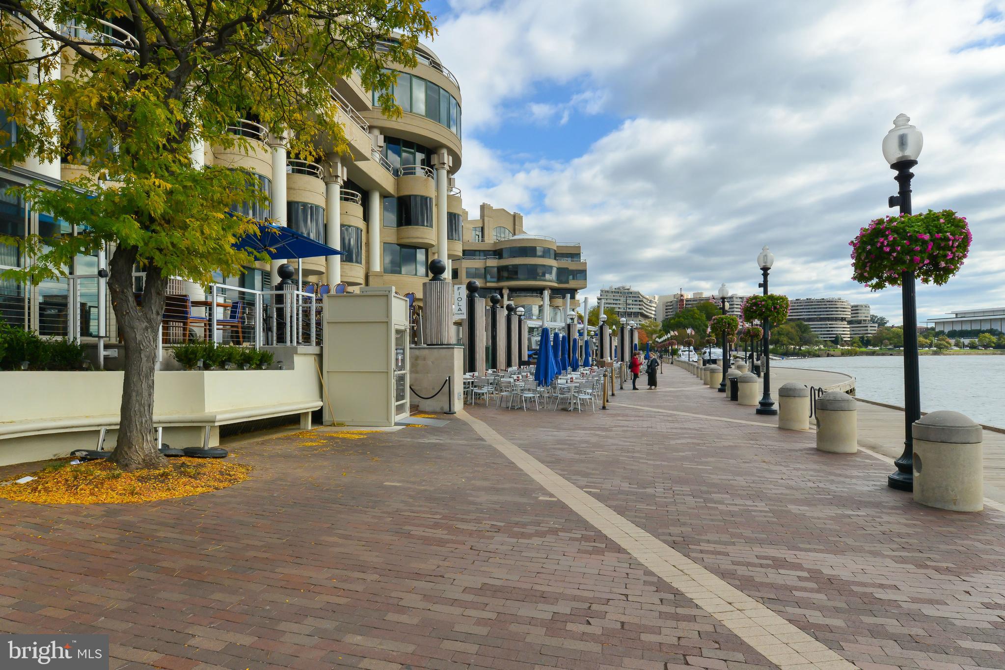 GEORGETOWN - Residential