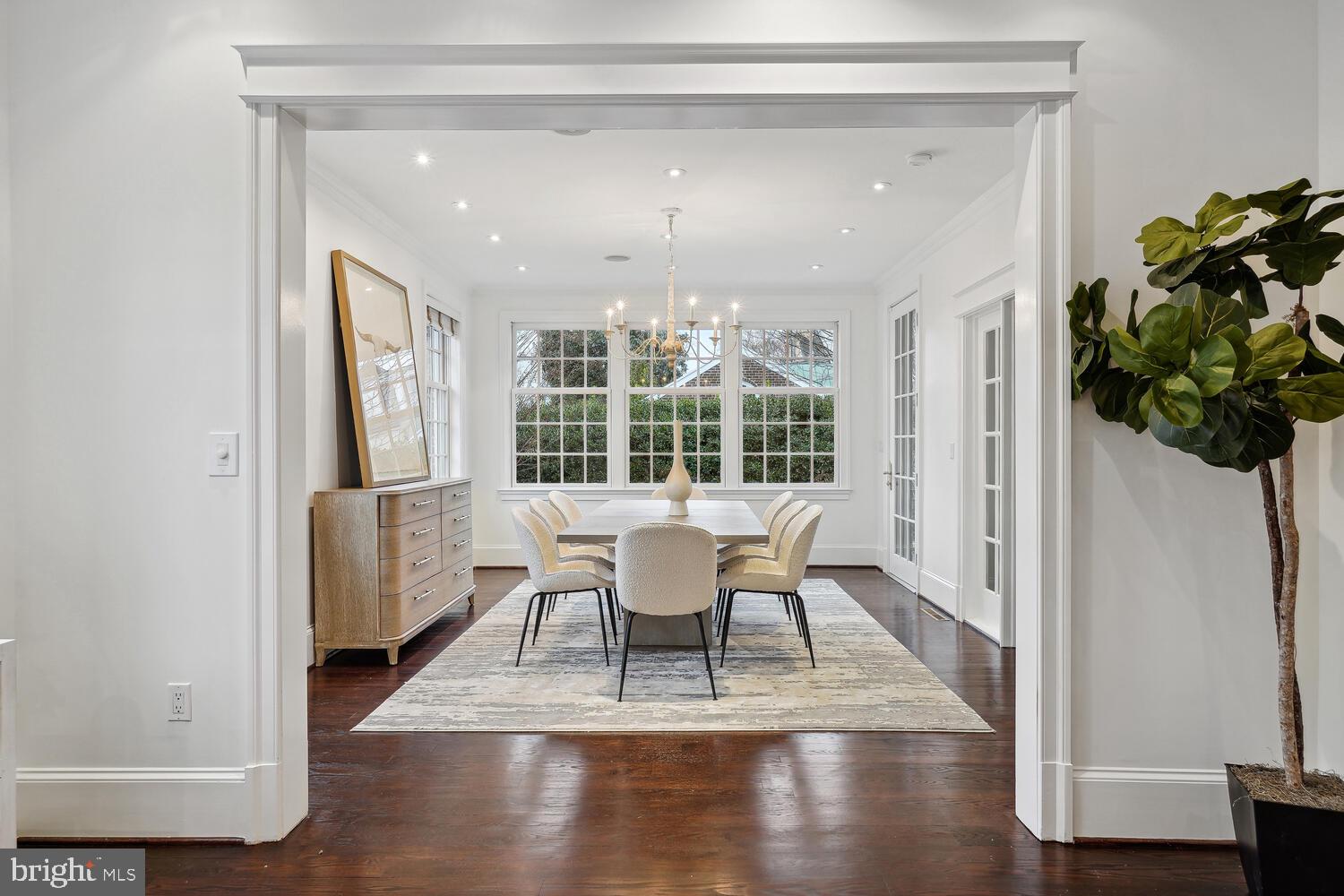 GEORGETOWN - Residential
