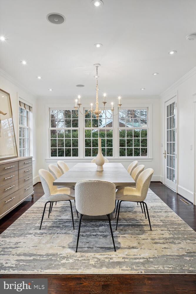 GEORGETOWN - Residential