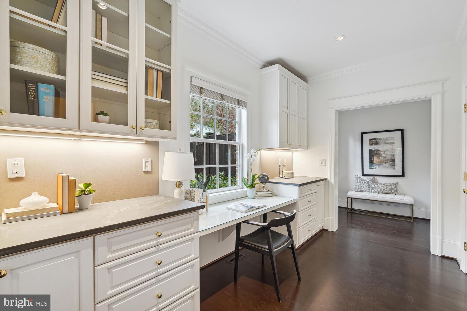 GEORGETOWN - Residential
