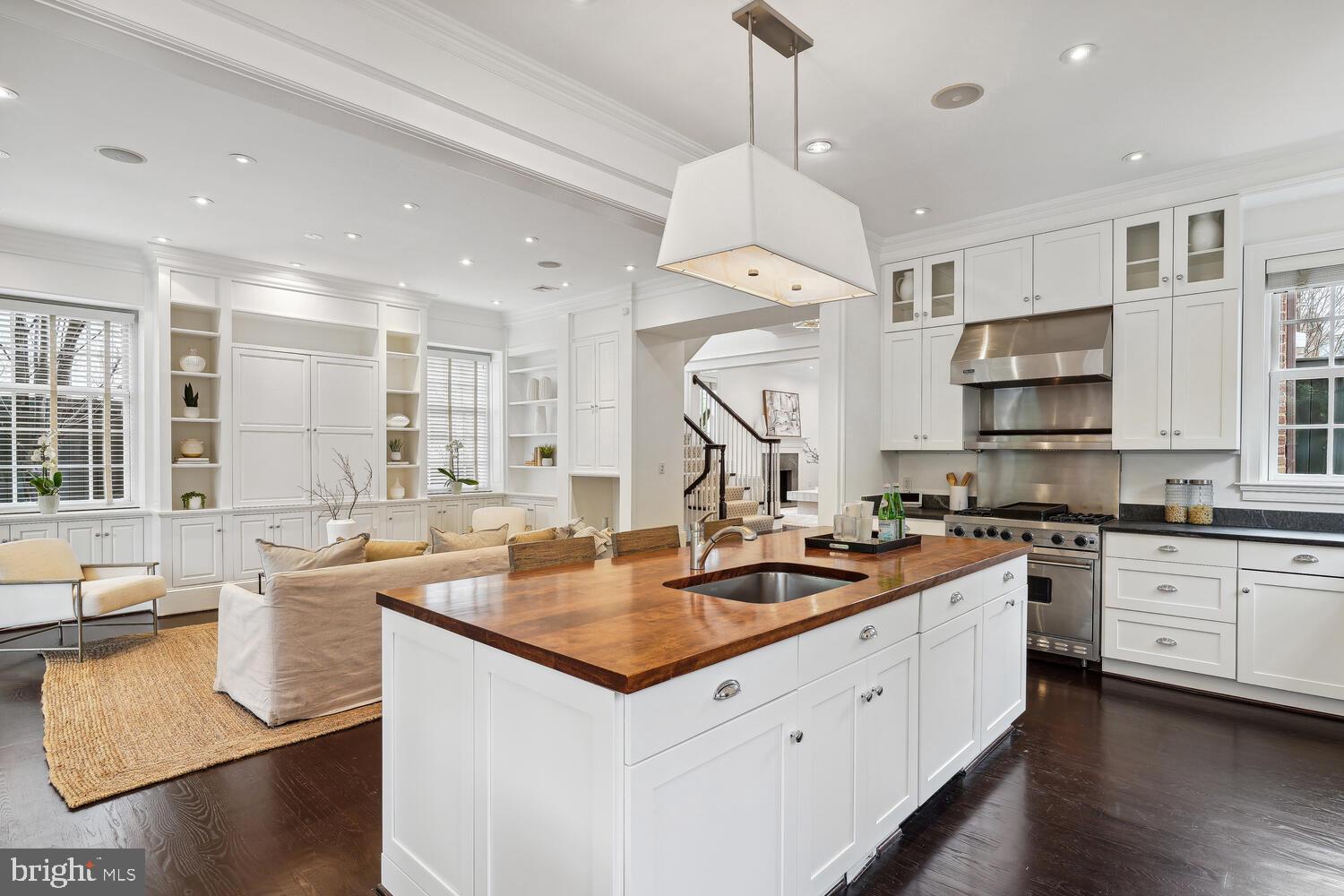 GEORGETOWN - Residential