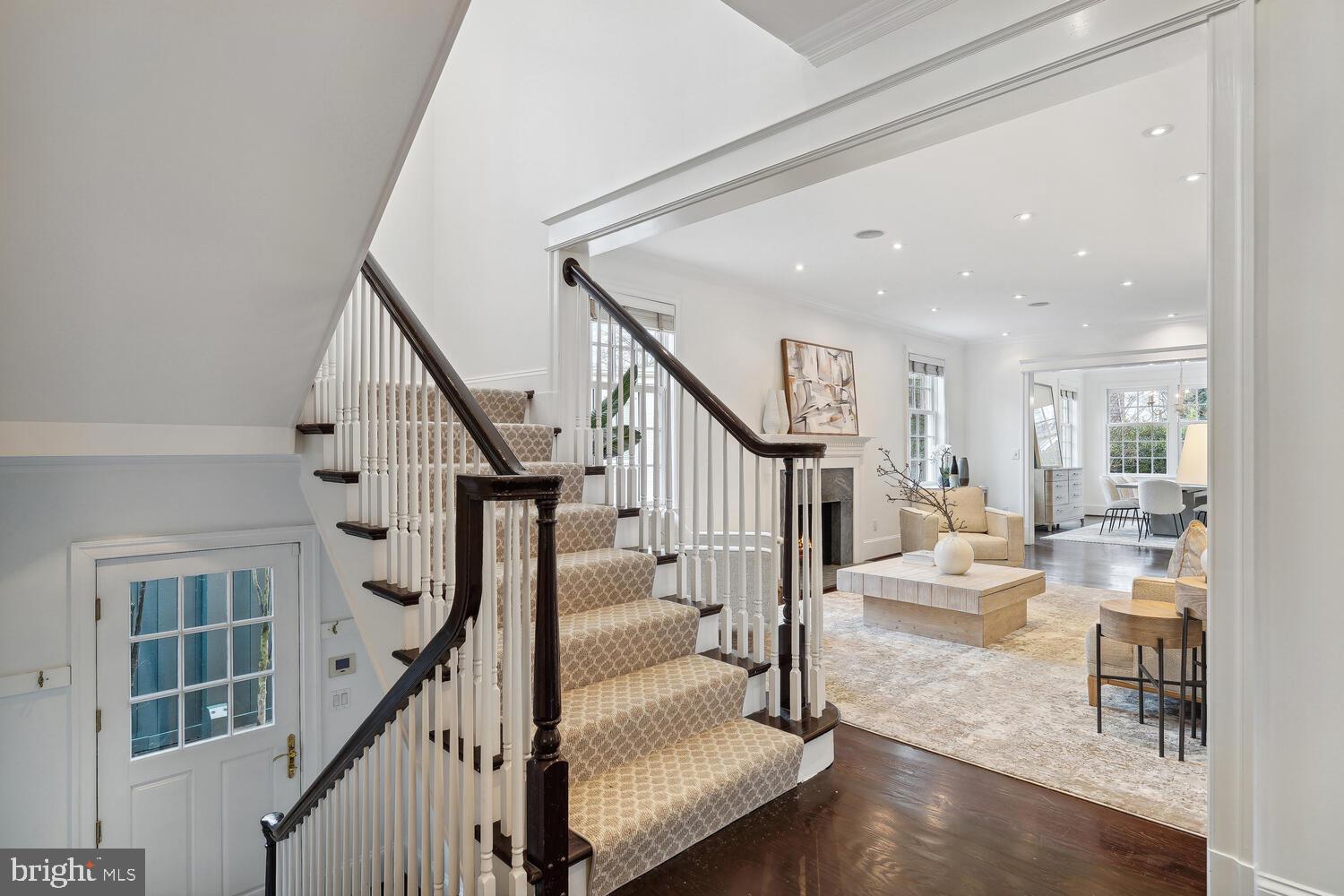 GEORGETOWN - Residential