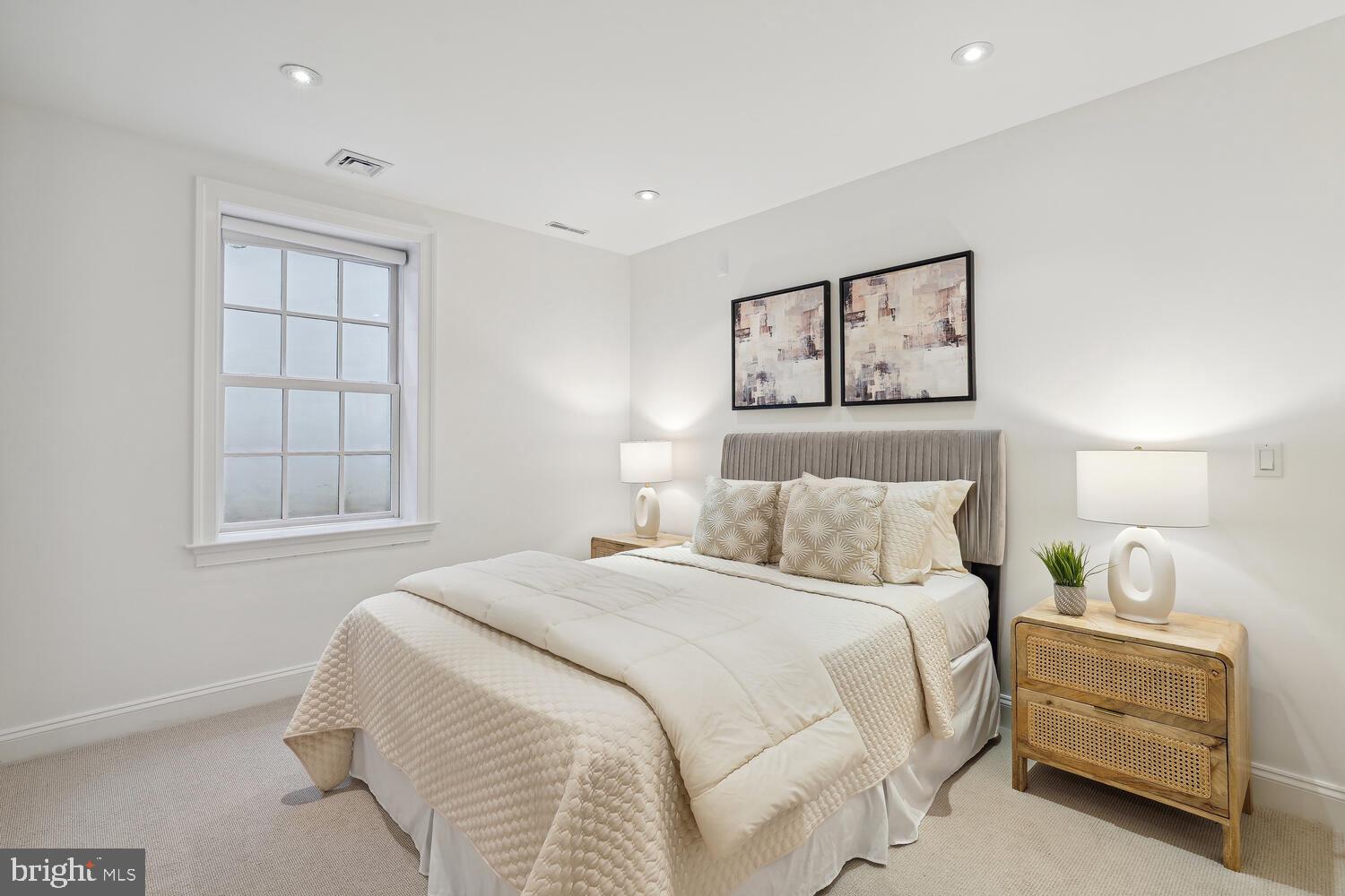 GEORGETOWN - Residential
