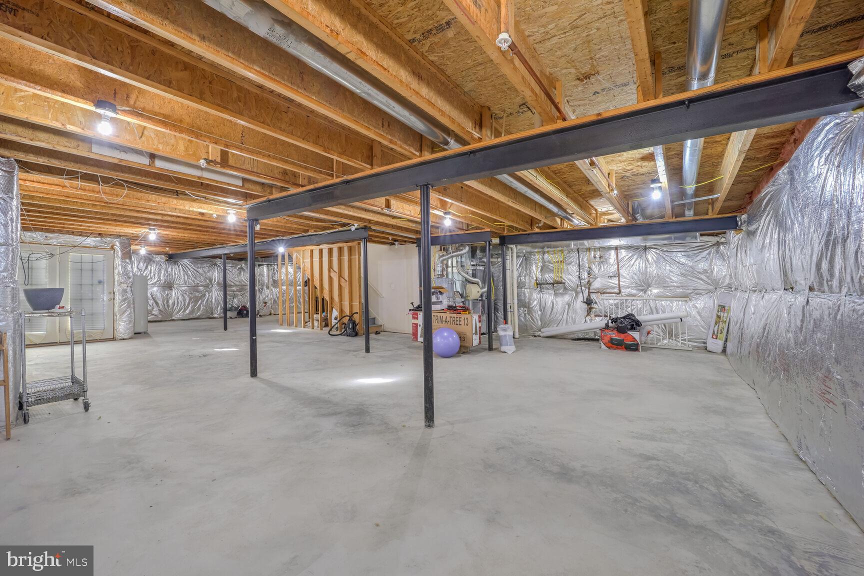 CROSS CREEK CLUB - Residential