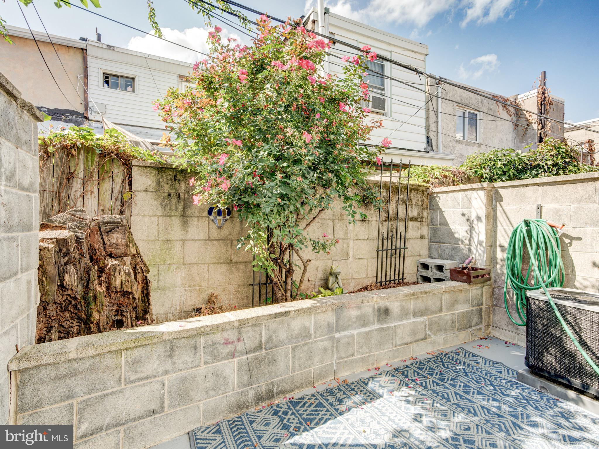 BELLA VISTA - Residential Lease