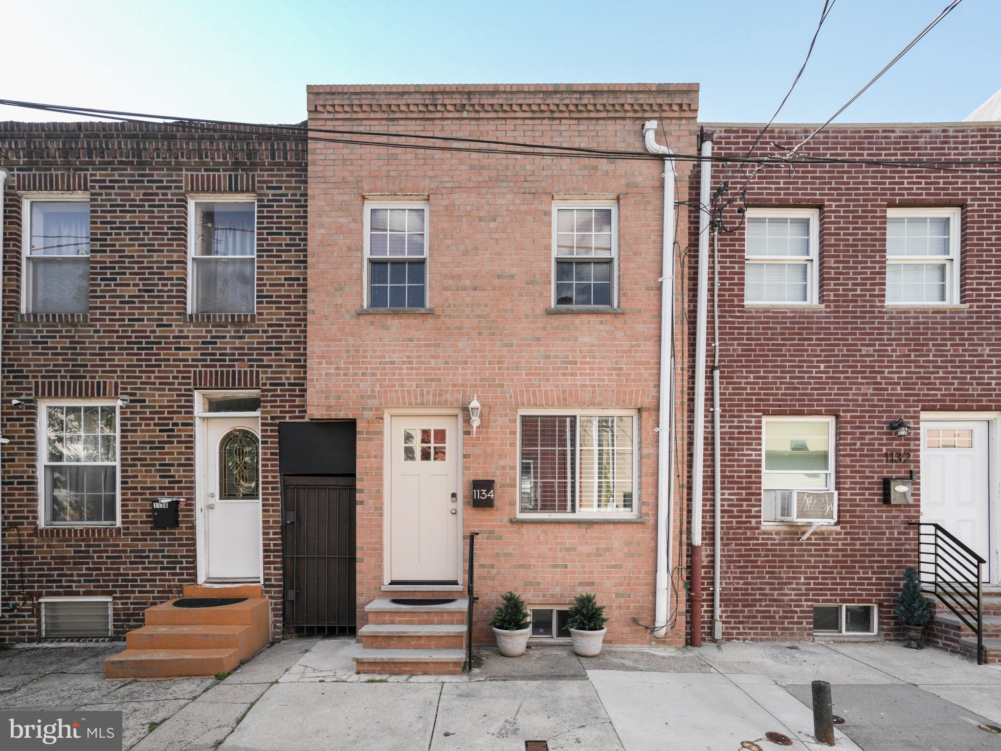 BELLA VISTA - Residential Lease