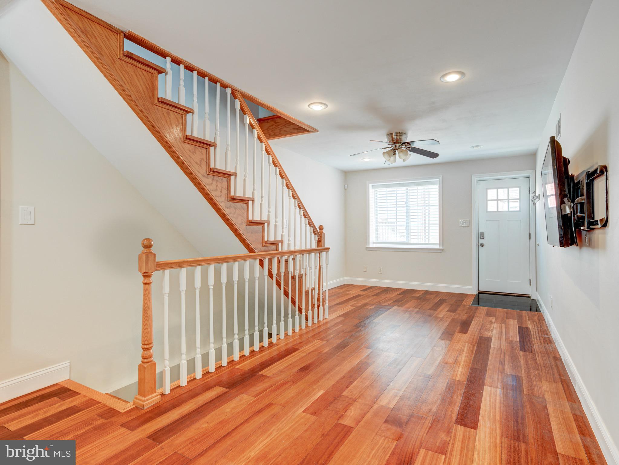 BELLA VISTA - Residential Lease